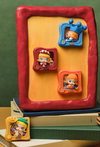 MOLLY Scenery Along the Way Series - Fridge Magnet Blind Box