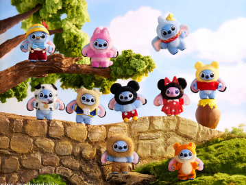 Stitch Adventure Series Vinyl Plush Pendant