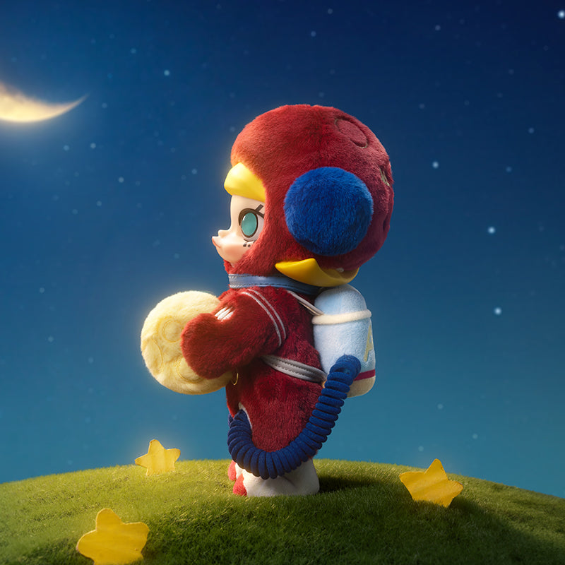 Hello MOLLY, Moon 18 action figure