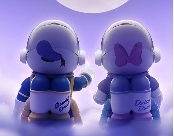 MEGA SPACE MOLLY 400% Figure