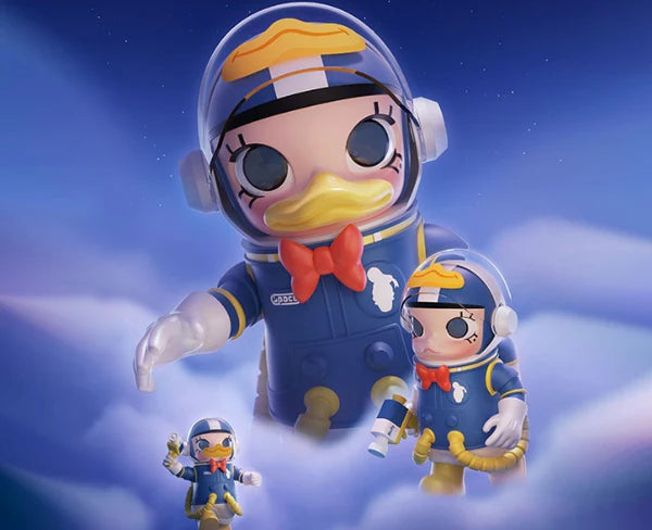 MEGA SPACE MOLLY 400% Figure