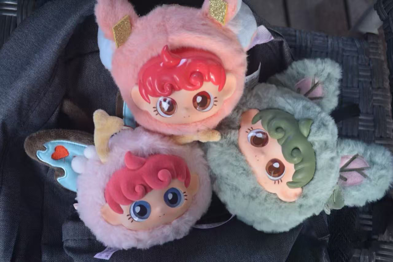 The second installment of Juanjuan's Dream Valley series plush